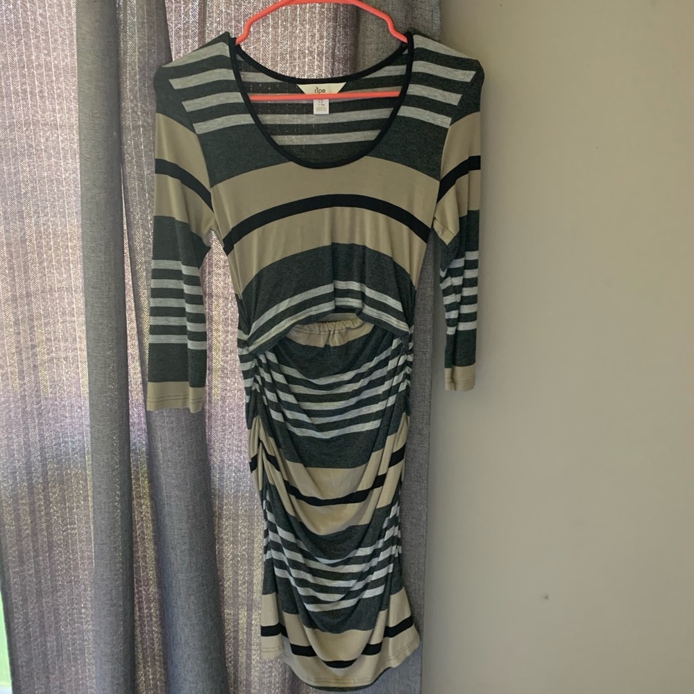 Maternity dress